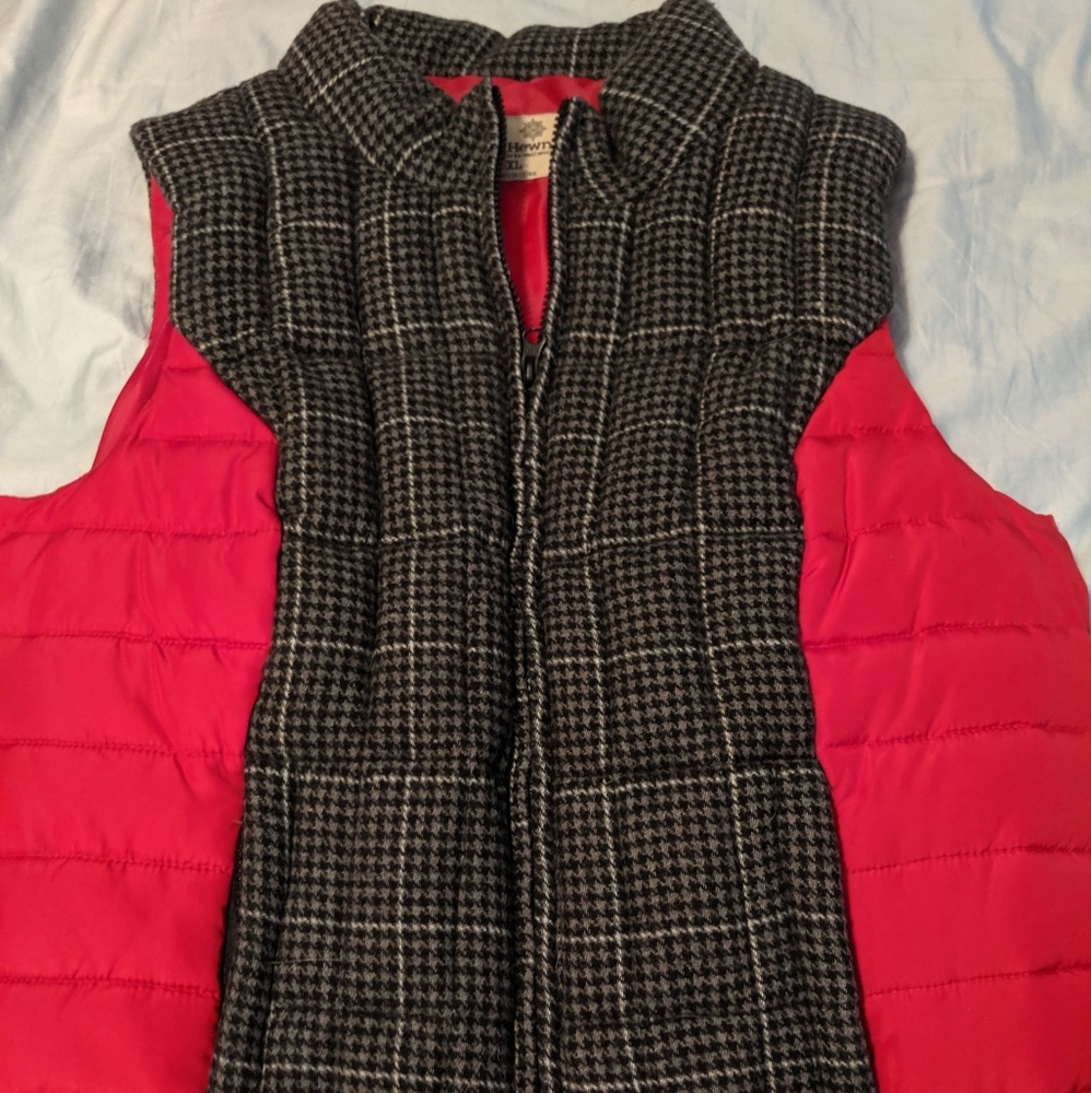 Puffy vest
